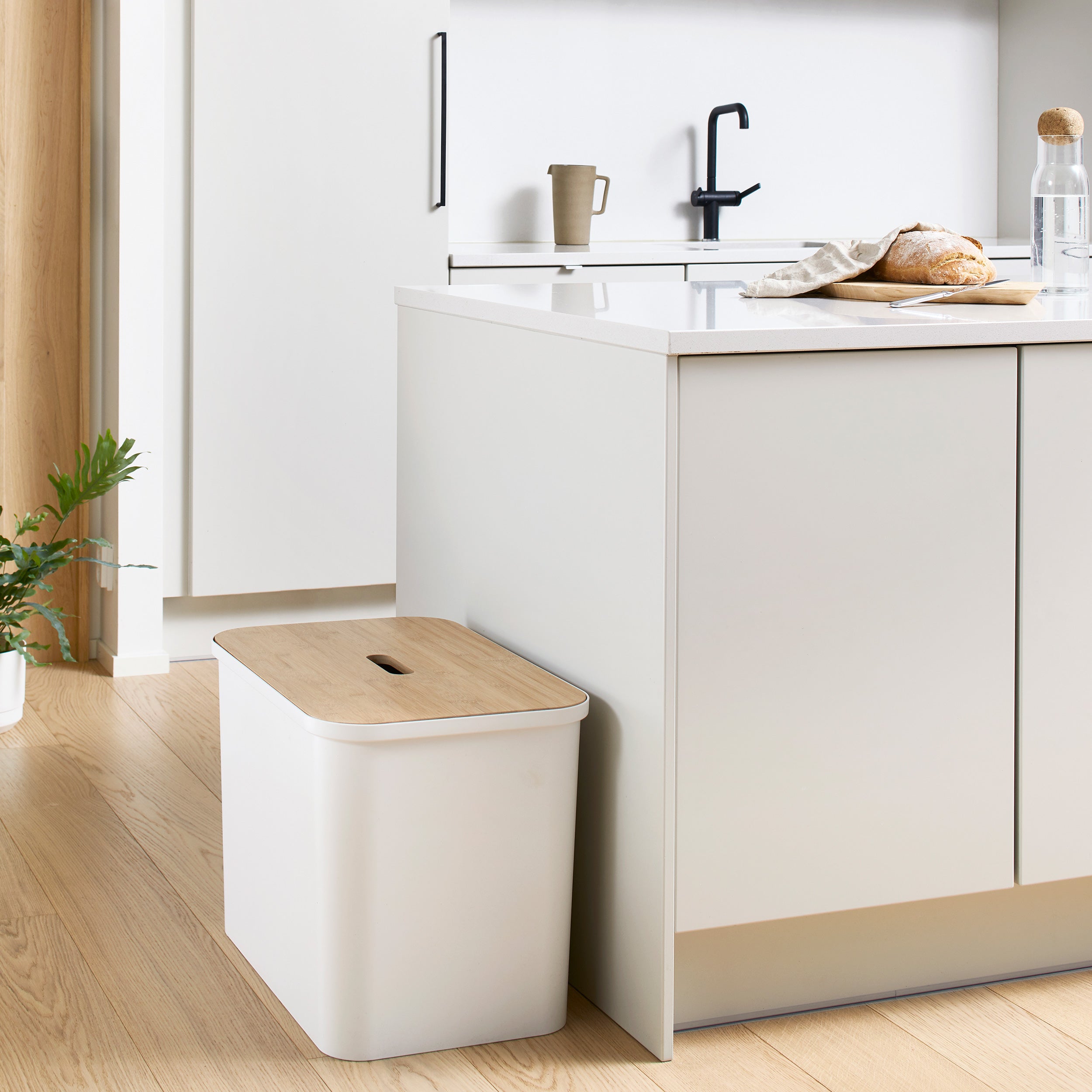 Collect 76 L Recycling Bin