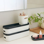 Caja de almacenamiento apilable delgada con tapa, blanco gris